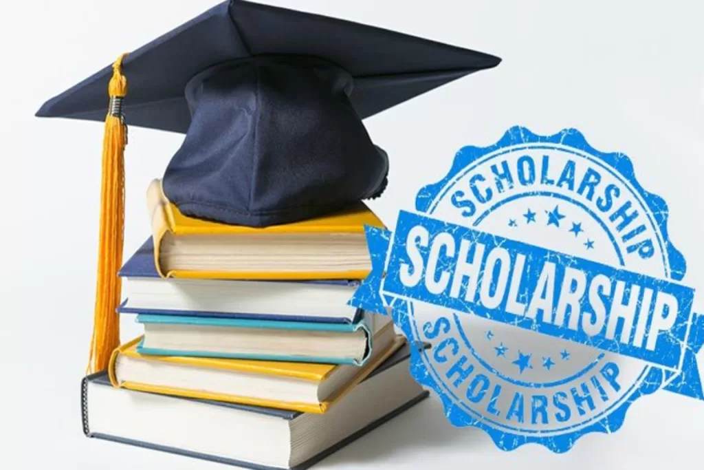 US Offer Scholarships