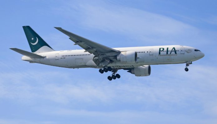 PIA resumes flights to Paris and expand routes