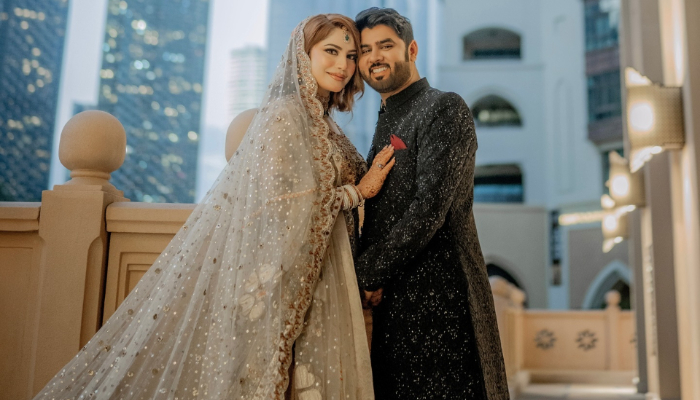 Neelam Muneer, Muhammad Rashid