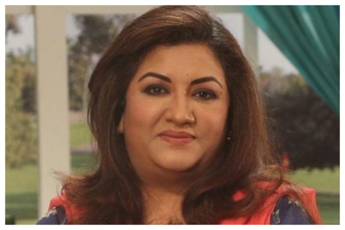 Hina Dilpazeer Biography