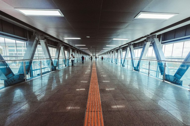 Pakistan to build two new international airports