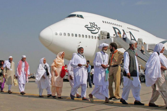Pakistan resumes Hajj flights after India ceasefire