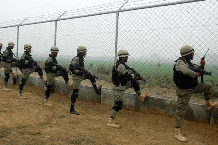 India, Pakistan exchange detained border guards