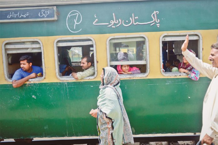 Pakistan Railways to operate five special trains for Eid-ul-Azha