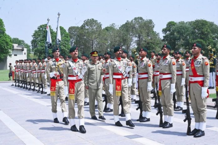 Special guard of honour presented to Field Marshal Asim Munir at GHQ