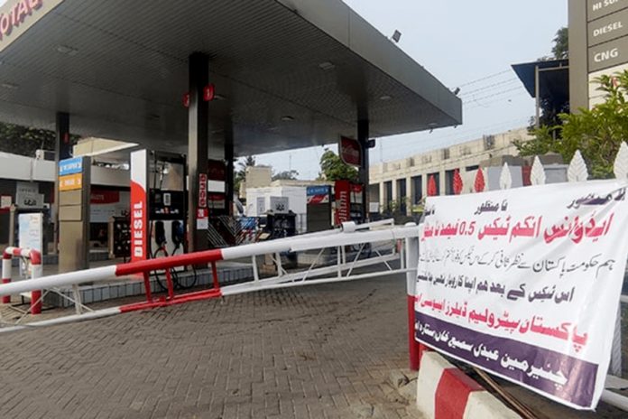 Petrol dealers threaten nationwide strike