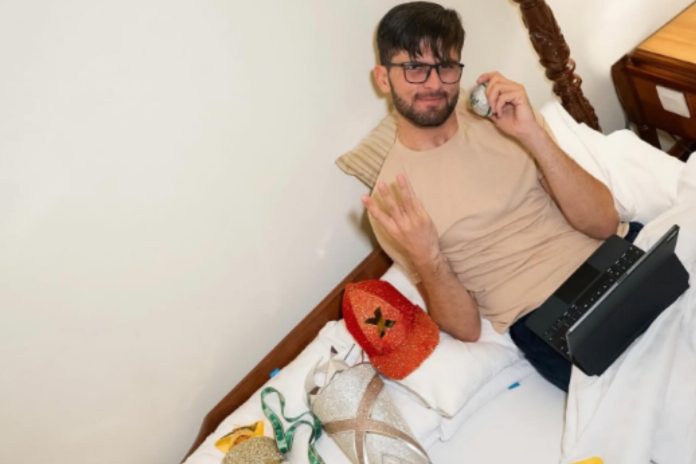 Shaheen Shah Afridi’s viral photo celebrates PSL 10 victory