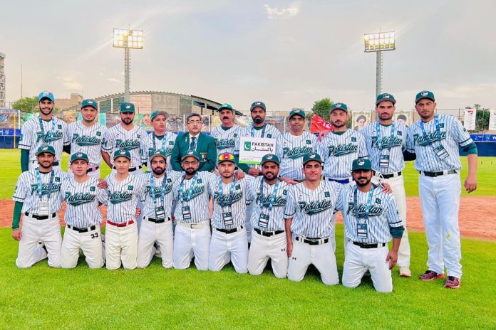 Pakistan crushes India to reach West Asia Baseball Cup final