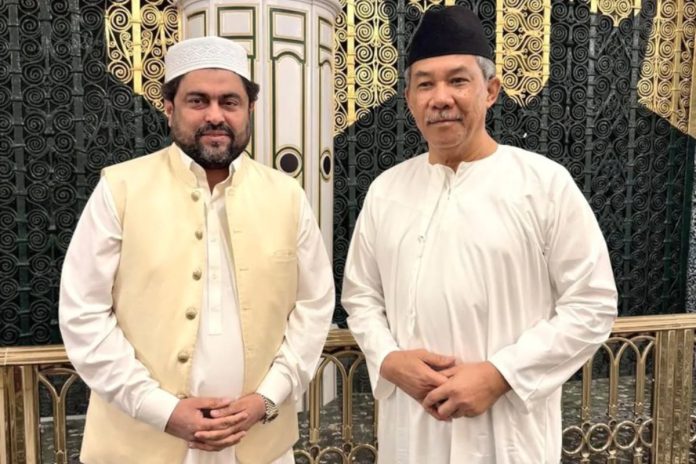 Kamran Tessori, Dato’ Seri Mohamad Bin Haji Hasan