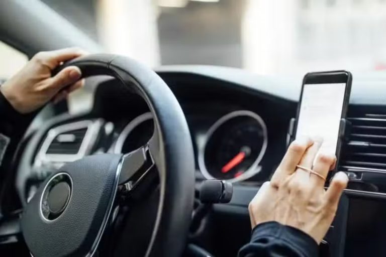 This app lets you know whether your online ride is safe or not