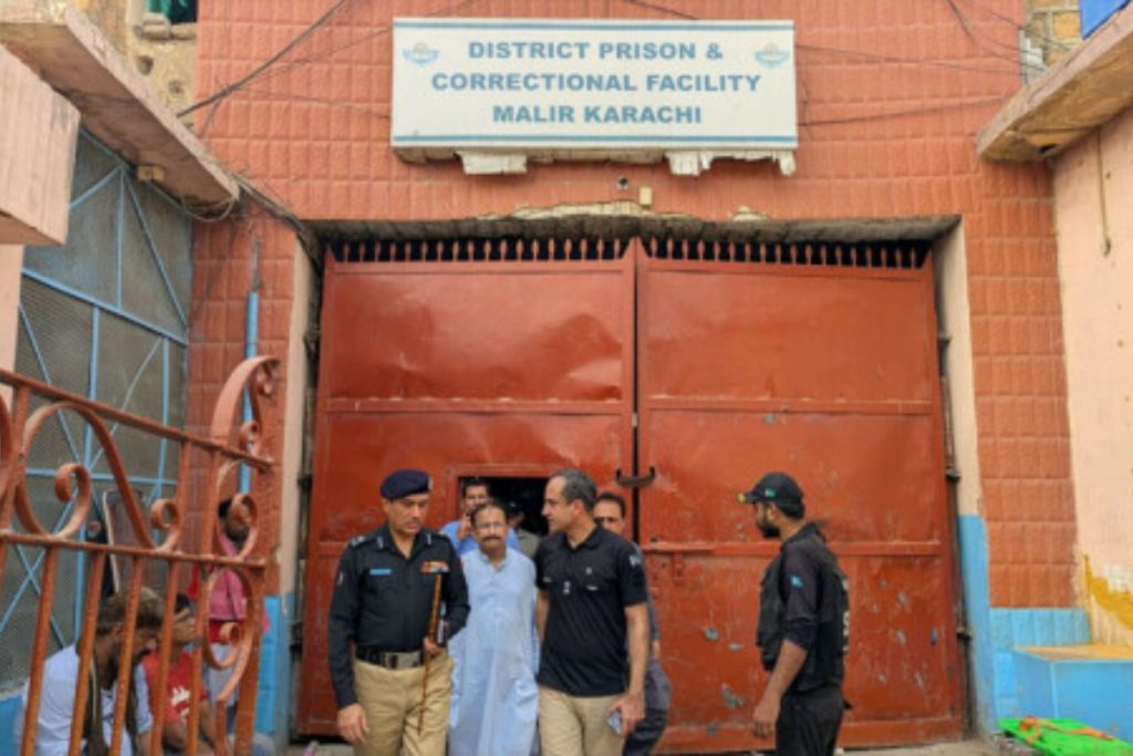 Over 200 prisoners escape from Malir Jail in Karachi