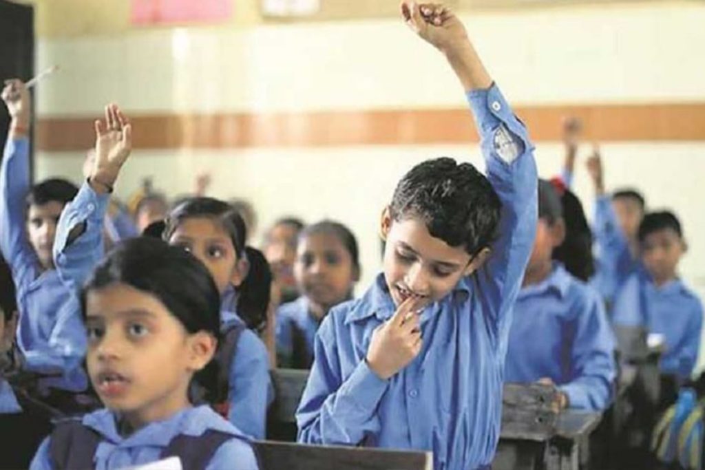 Punjab approves Rs110 billion for govt school & college