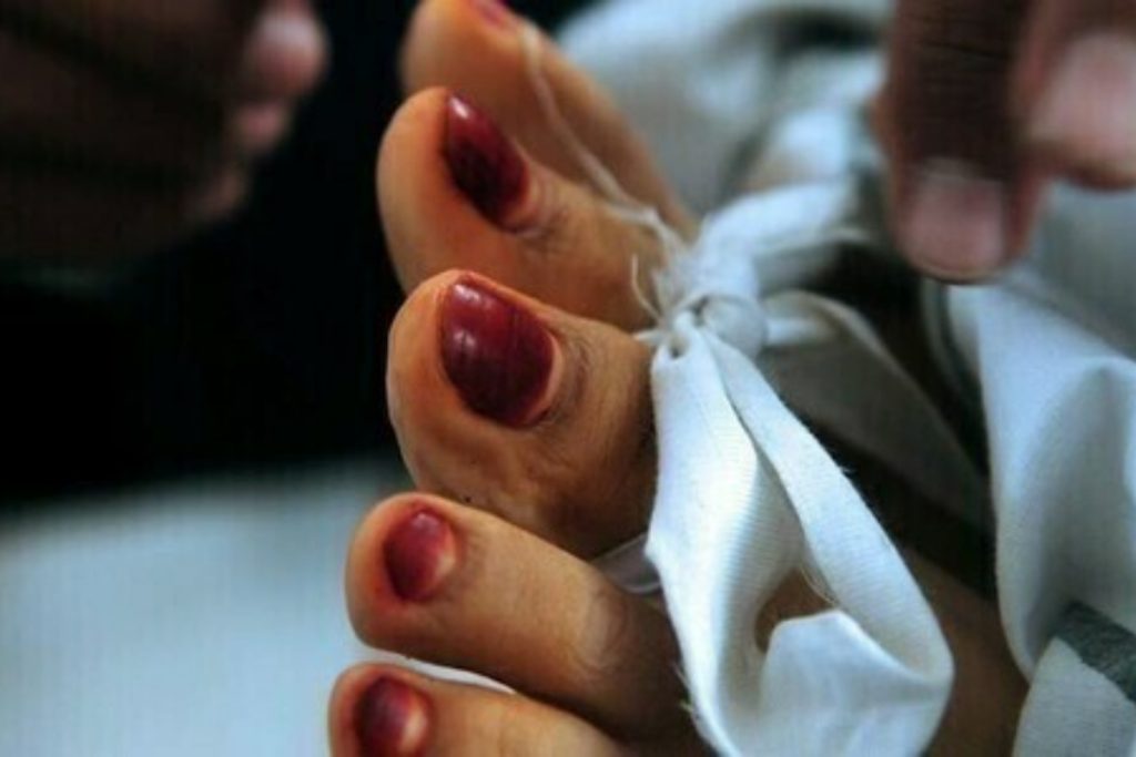 Woman killed by husband in domestic violence incident in Gulshan-e-Maymar