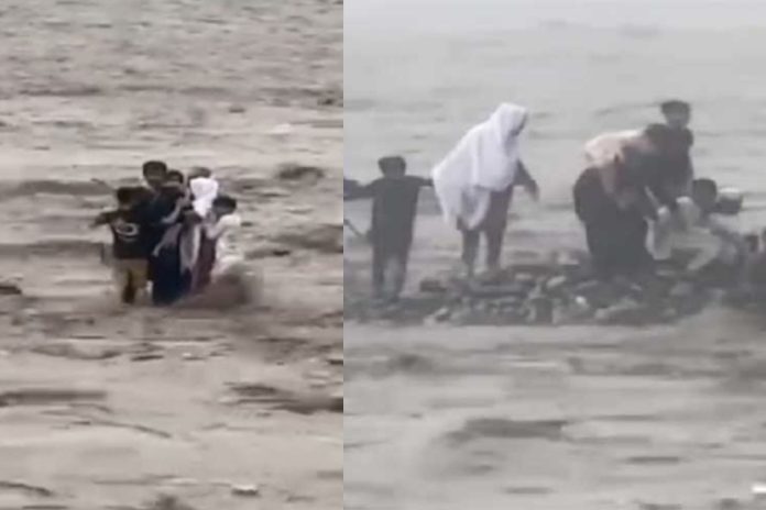 Swat flash floods sweep away 18 tourists, including 10 from one family