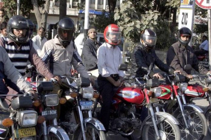 Govt offers Rs100,000 cash reward for bikers: Here’s how to apply