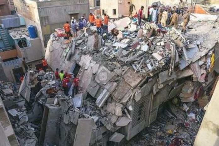 22 trapped in Kharadar building collapse rescued safely