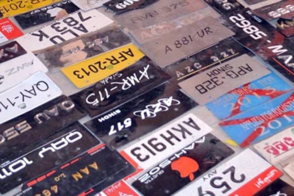 Karachi Police take action over illegal bike number plates