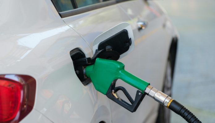 Pakistan increases petrol price by Rs8.36 amid global surge