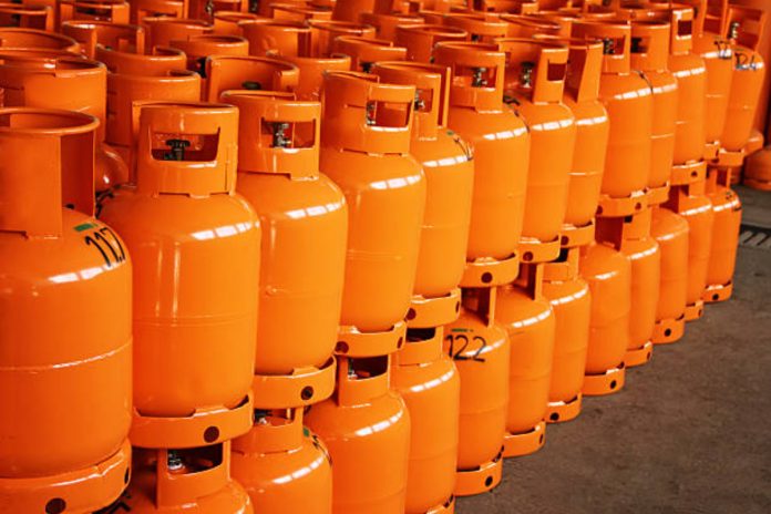 LPG prices drop in Pakistan: Check new rates