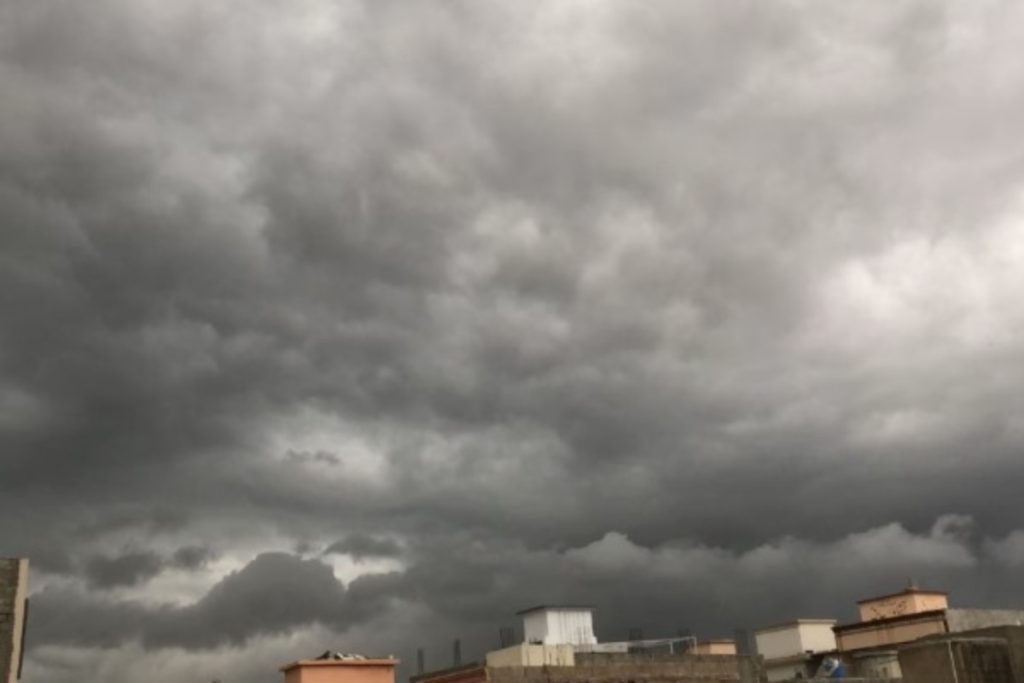 Heavy rain, windstorms to hit Pakistan on Friday