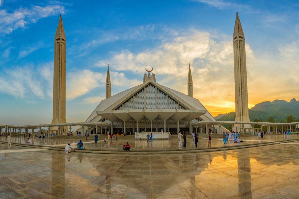 Faisal Mosque to be renovated for first time in over 35 years