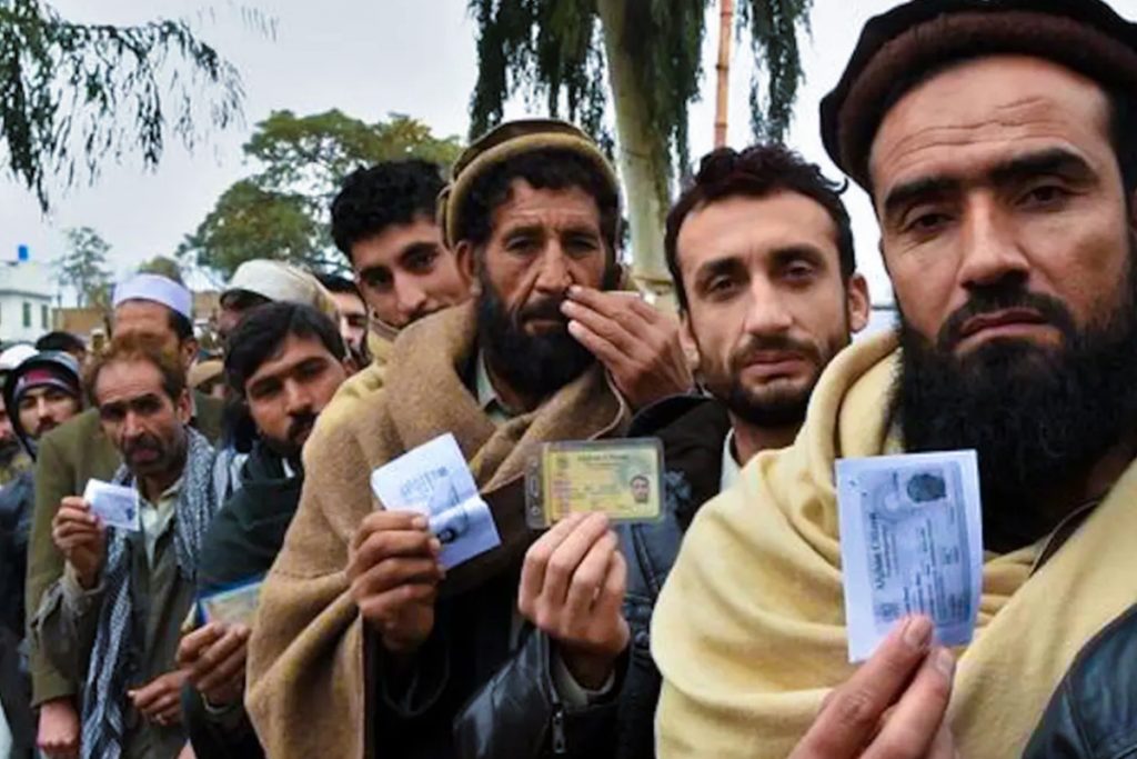 Pakistan to resume deportation of Afghan PoR card holders