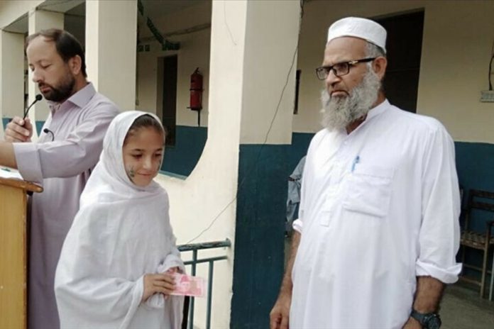 School principal saves 900 students from flood tragedy in Swat