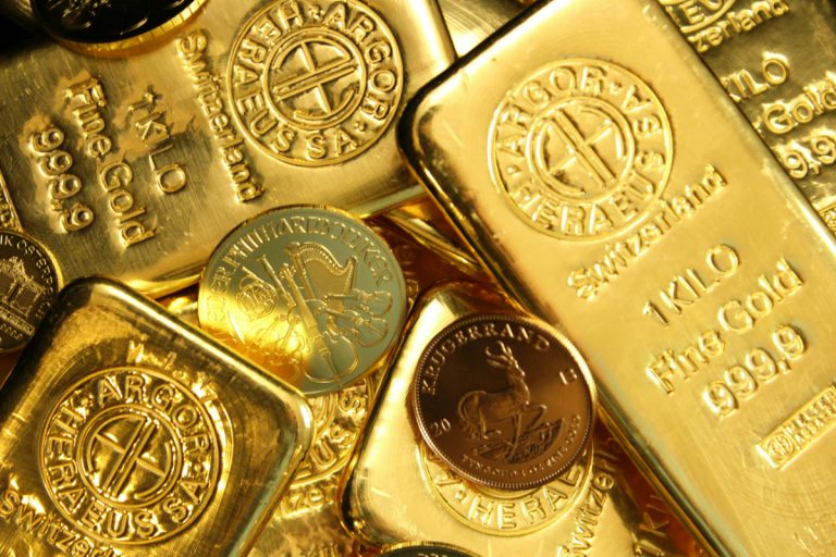 Gold prices in Pakistan record first decline of Sept 2025