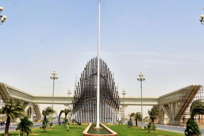 Sindh govt demolishes Bahria Town units after tribunal ruling