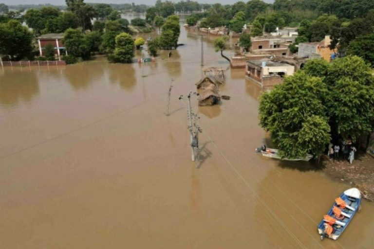Floods cause estimated Rs822 billion loss across Pakistan: report