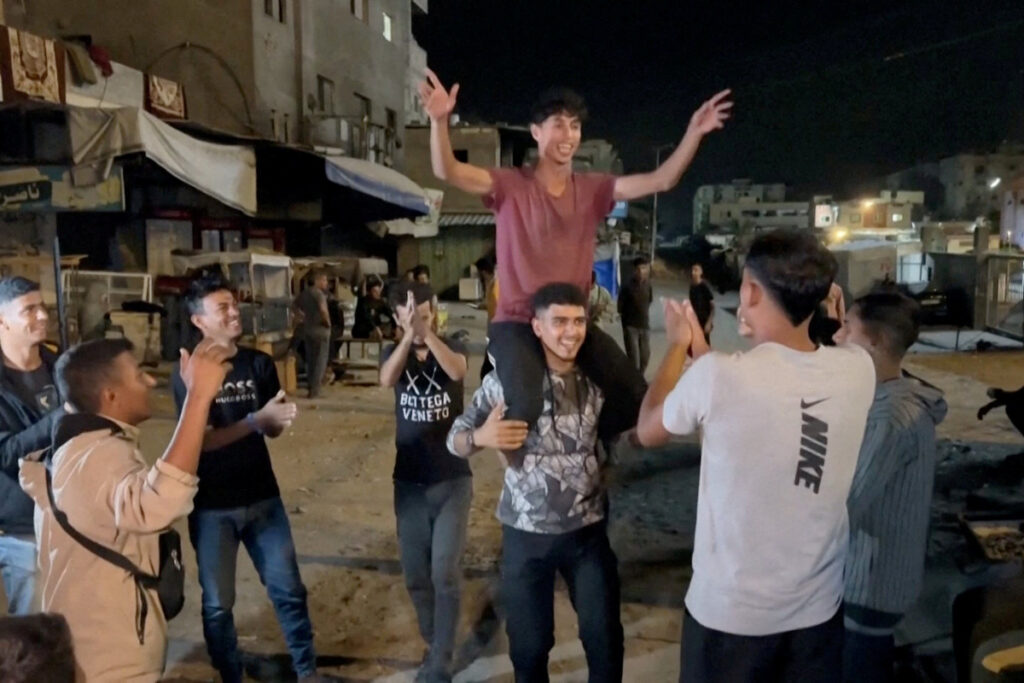 Hamas, Israel strike ceasefire deal in bid to end Gaza conflict