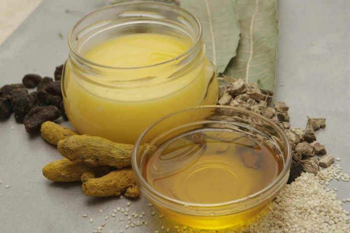 Cooking oil, ghee prices increase sharply across Pakistan