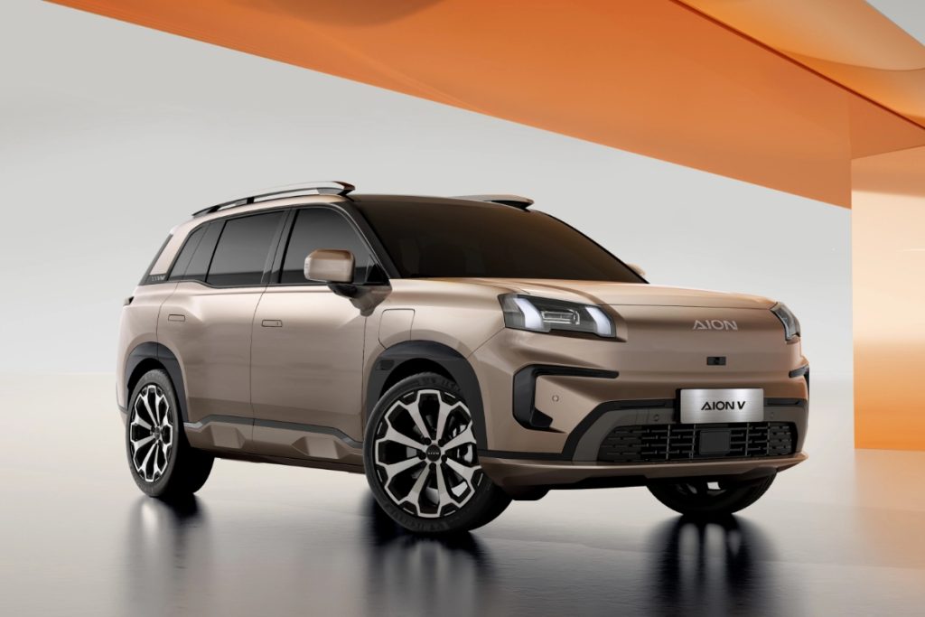 GUGO Motors launches Aion V5 and V6 electric SUVs in Pakistan