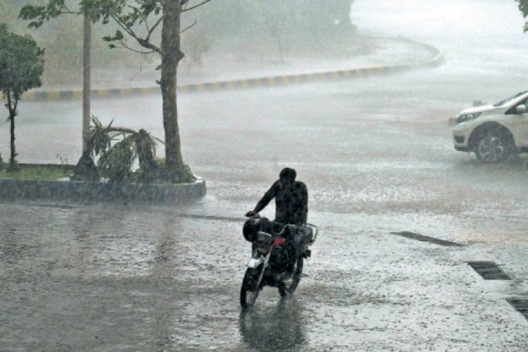 PMD warns of intense cold in Karachi after rain ends