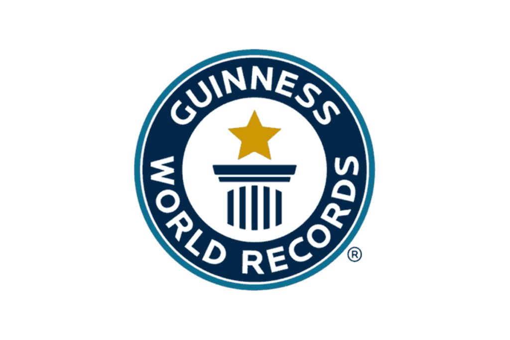 Wajahat Yar Khan sets new Guinness World Record for Pakistan