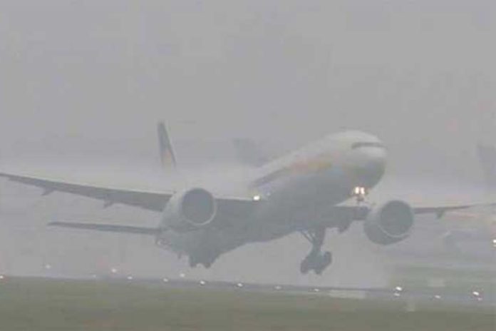 Flights disrupted at Lahore, Sialkot due to dense fog