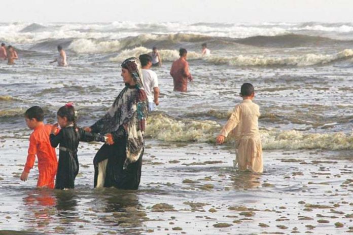 Is Seaview road open for Karachi’s New Year celebrations?