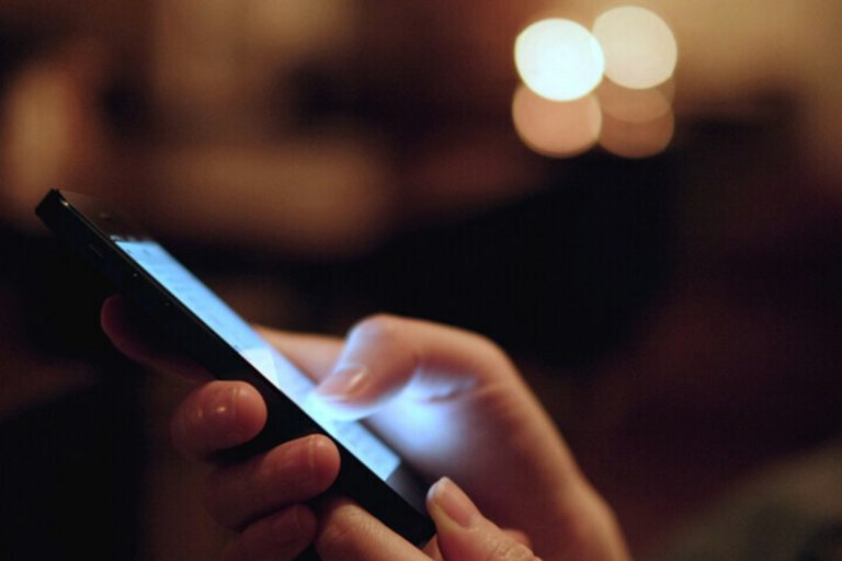 Punjab govt bans mobile phone use in public hospitals during duty hours