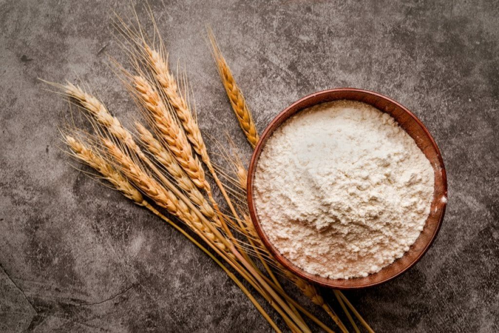 Flour, wheat prices jump sharply across Punjab and Islamabad