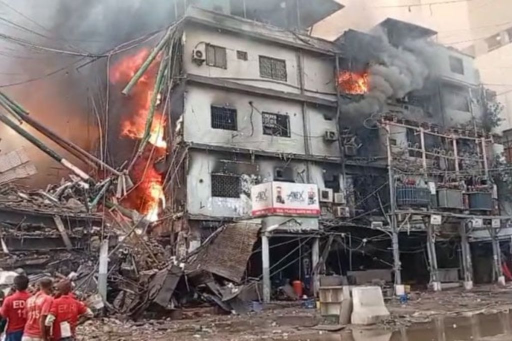 Gul Plaza fire: Four from same family feared trapped, missing
