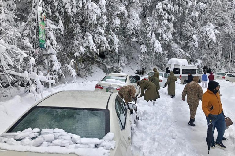 Heavy snowfall and rain expected in Murree