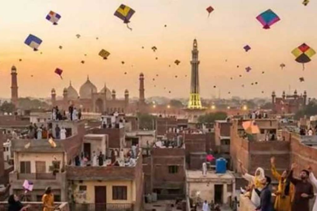 Sale of kites to begin in Lahore from Feb 1
