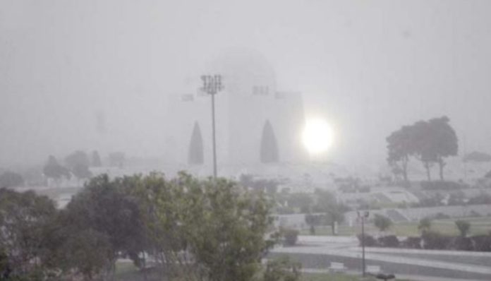 Karachi shivers as mercury drops to 9.5°C