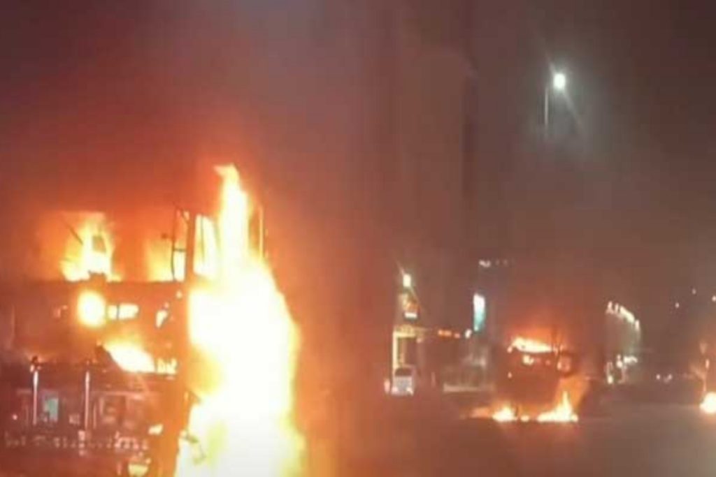 Major fire at Karachi chemical plant, no casualties reported