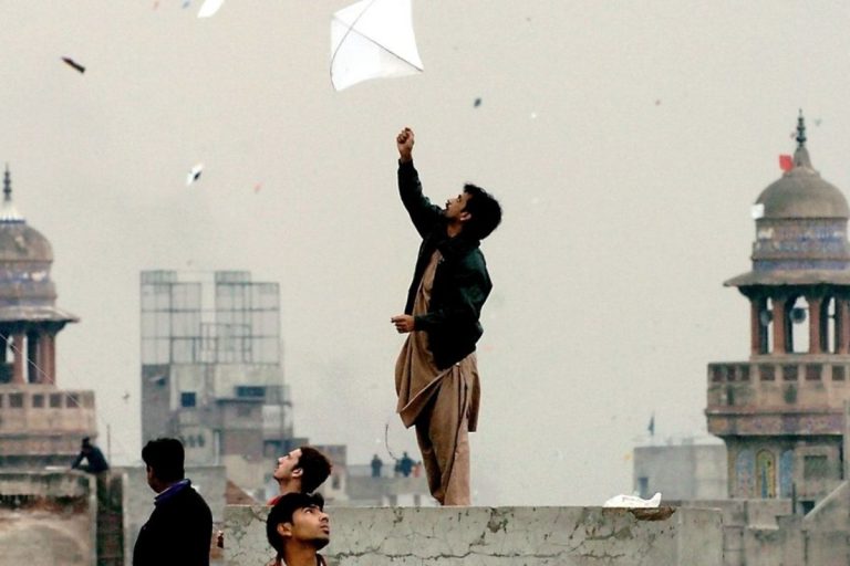 Citizens continue Basant celebrations despite government ban