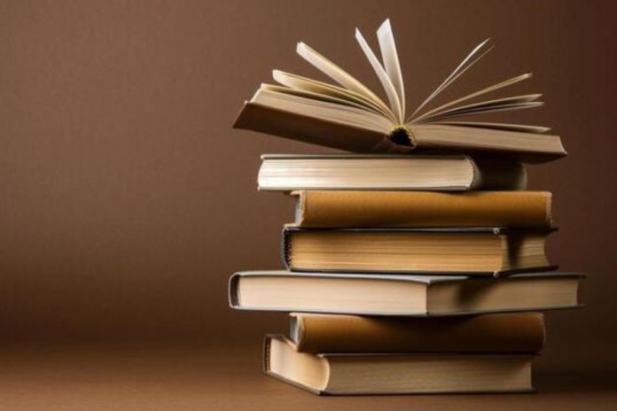 KP launches crackdown on illegal sale of govt textbooks