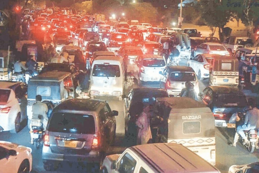 Several roads closed in Karachi, heavy traffic jams reported