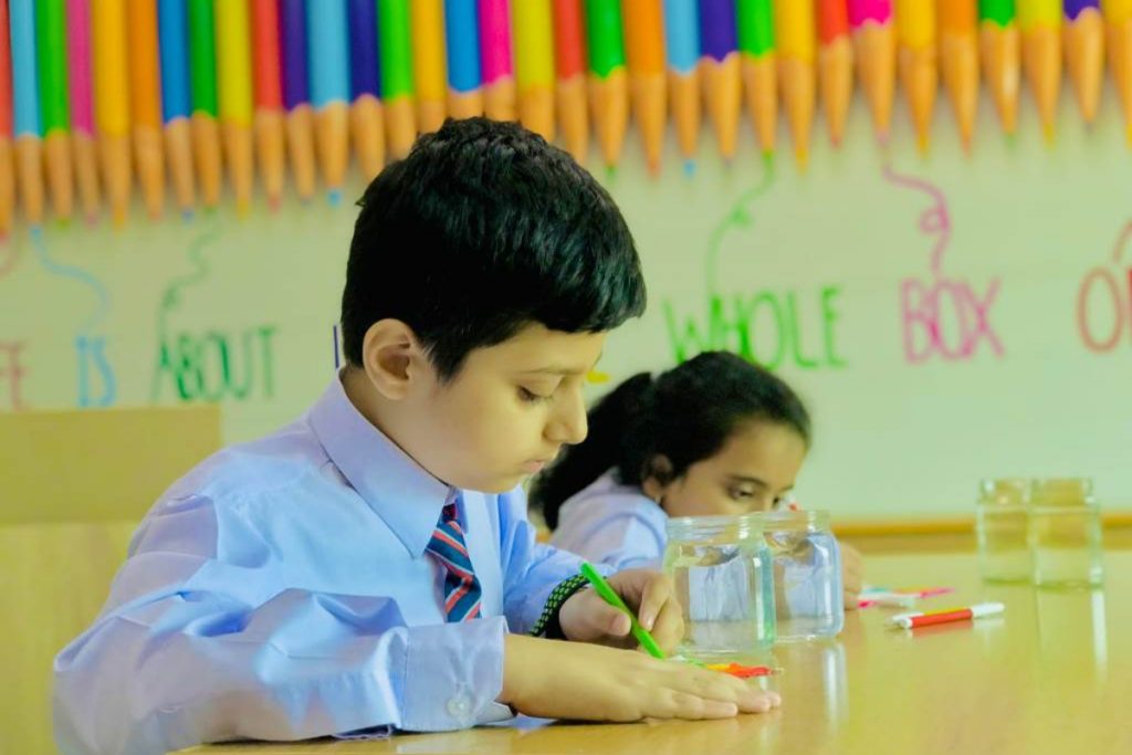 Sindh to launch new student attendance system in schools