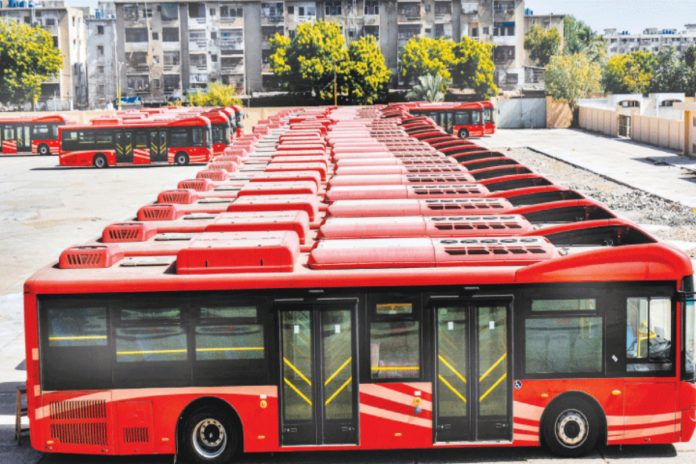 Sindh to launch peoples bus service in two major districts next week