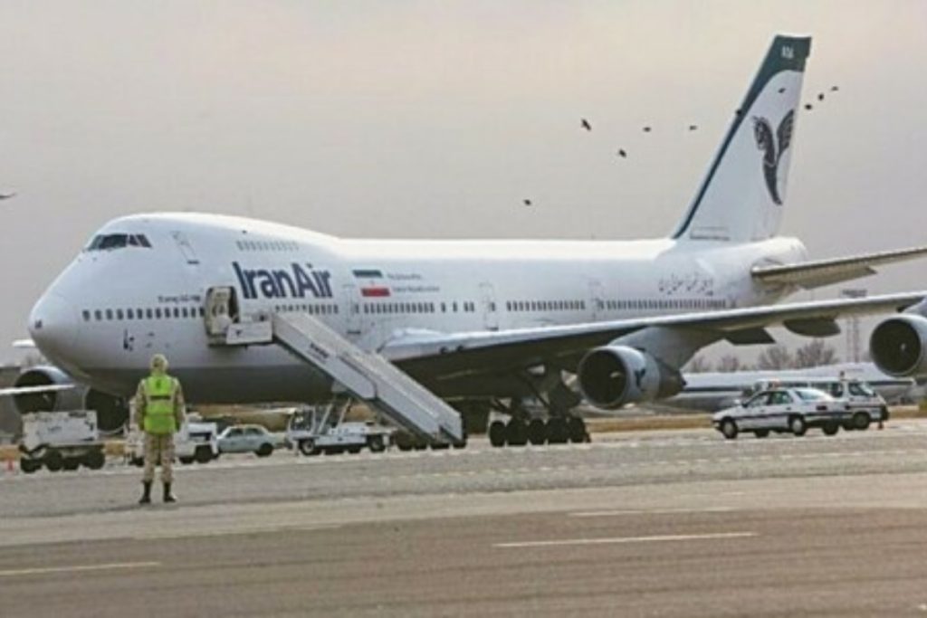 Karachi-Tehran flights resume after 72-day suspension